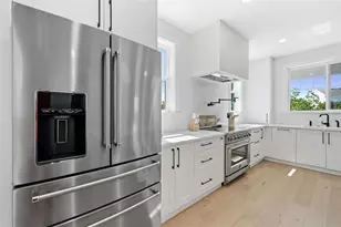 1811 Bayou Grande Blvd NE, Saint Petersburg, FL 33703 - Photo 37