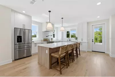 1811 Bayou Grande Boulevard NE, Saint Petersburg, FL 33703 - Photo 31