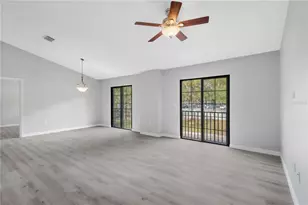 16505 Kingletridge Ave, Lithia, FL 33547 - Photo 11