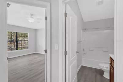 16505 Kingletridge Avenue, Lithia, FL 33547 - Photo 19