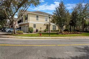 16505 Kingletridge Ave, Lithia, FL 33547 - Photo 5