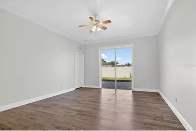 8407 Hunters Fork Loop, Ruskin, FL 33573 - Photo 15