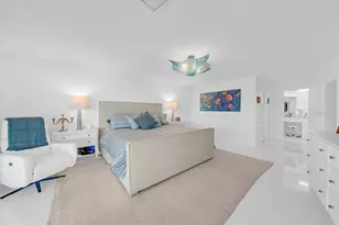 685 Boca Ciega Point Blvd S, Saint Petersburg, FL 33708 - Photo 11