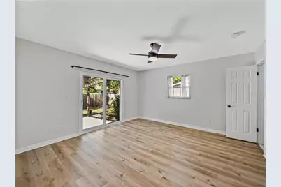 6000 19th Street NE, Saint Petersburg, FL 33703 - Photo 15