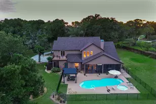 1710 Newberger Rd, Lutz, FL 33549 - Photo 33