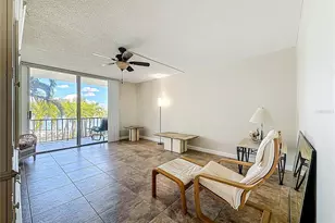 7401 Bay Island Dr S, South Pasadena, FL 33707 - Photo 25