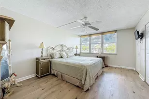 7401 Bay Island Dr S, South Pasadena, FL 33707 - Photo 17