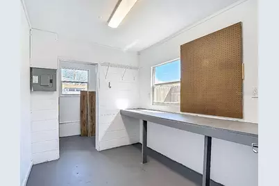 3907 W Rogers Avenue, Tampa, FL 33611 - Photo 31