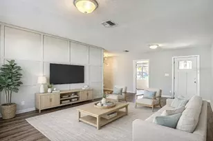 3907 W Rogers Ave, Tampa, FL 33611 - Photo 3