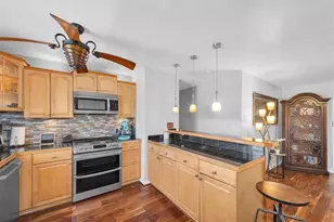 1700 74th Ave N, Saint Petersburg, FL 33702 - Photo 11