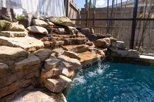 1700 74th Ave N, Saint Petersburg, FL 33702 - Photo 29