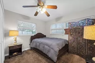 1700 74th Ave N, Saint Petersburg, FL 33702 - Photo 17