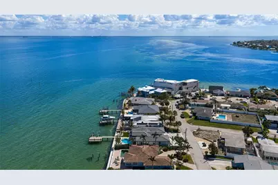 2580 E Bay Isle Drive SE, Saint Petersburg, FL 33705 - Photo 47