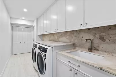 2580 E Bay Isle Drive SE, Saint Petersburg, FL 33705 - Photo 41