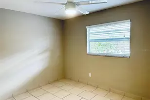 11932 125th St, Largo, FL 33774 - Photo 9