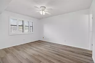 5920 80th St N, Saint Petersburg, FL 33709 - Photo 41