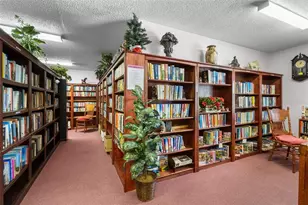 5920 80th St N, Saint Petersburg, FL 33709 - Photo 27