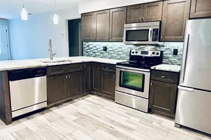 11932 125th St, Largo, FL 33774 - Photo 3