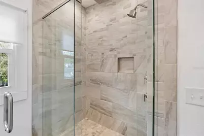 134 22nd Avenue N, Saint Petersburg, FL 33704 - Photo 29