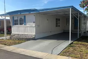 7901 40th Ave N, Saint Petersburg, FL 33709 - Photo 3