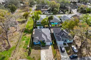 8607 N Taliaferro Ave, Tampa, FL 33604 - Photo 29