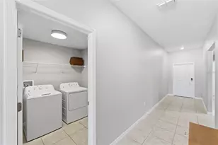 10387 Scarlet Skimmer Dr, Riverview, FL 33578 - Photo 17