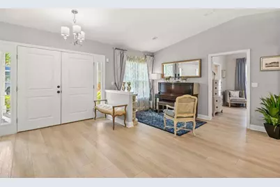 8 Ambleside Drive, Belleair, FL 33756 - Photo 9