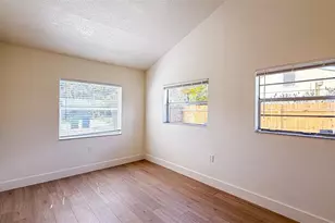 4211 W Bay View Ave, Tampa, FL 33611 - Photo 13