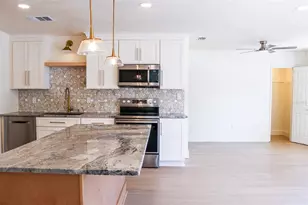 4211 W Bay View Ave, Tampa, FL 33611 - Photo 3