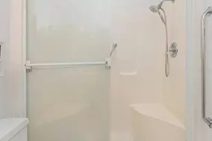 5750 80th St N, Saint Petersburg, FL 33709 - Photo 23