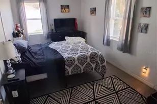 1061 Nokomis St, Clearwater, FL 33755 - Photo 9