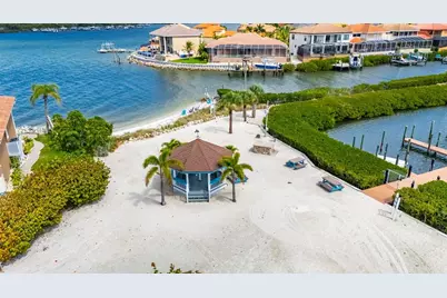 912 Symphony Beach Lane, Apollo Beach, FL 33572 - Photo 95