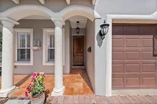 2807 W Sitios St, Tampa, FL 33629 - Photo 3