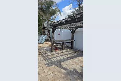 4912 E Serena Drive, Tampa, FL 33617 - Photo 19