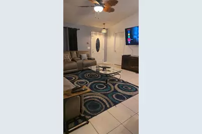 4912 E Serena Drive, Tampa, FL 33617 - Photo 5