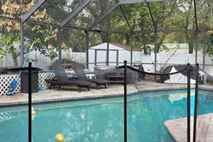 4912 E Serena Dr, Tampa, FL 33617 - Photo 23