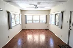 6641 Kumquat Dr, New Port Richey, FL 34653 - Photo 3