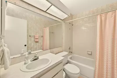 3934 Shoreside Circle, Tampa, FL 33624 - Photo 19