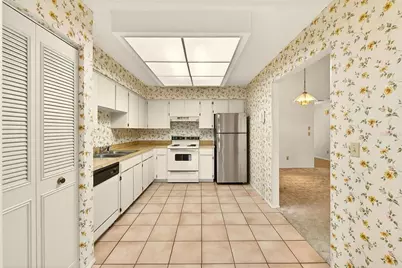 3934 Shoreside Circle, Tampa, FL 33624 - Photo 11