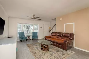 37236 Embassy Pk Ln, Dade City, FL 33525 - Photo 9