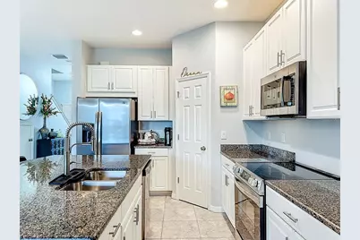 7124 Summer Holly Place, Riverview, FL 33578 - Photo 13