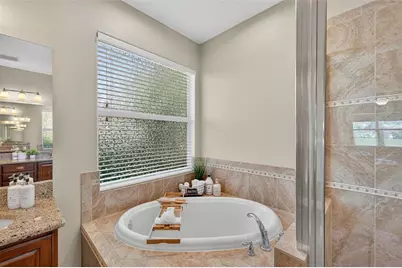 7710 Tuscany Woods Drive, Tampa, FL 33647 - Photo 27