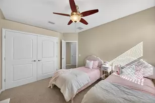 7710 Tuscany Woods Dr, Tampa, FL 33647 - Photo 39