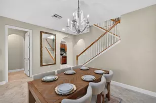 7710 Tuscany Woods Dr, Tampa, FL 33647 - Photo 9