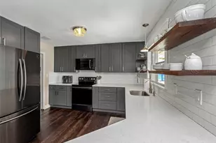 1889 Stancel Dr, Clearwater, FL 33764 - Photo 17