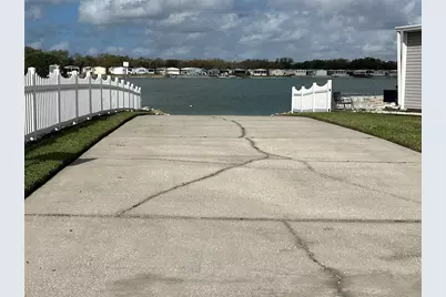 8335 Fantasia Park Way, Riverview, FL 33578 - Photo 47