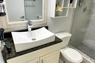 7907 W Hiawatha St, Tampa, FL 33615 - Photo 17