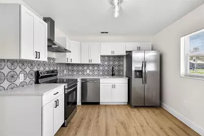 901 N Nancy Terrace, Plant City, FL 33563 - Photo 13