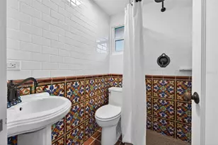 745 16th Ave NE, Saint Petersburg, FL 33704 - Photo 21