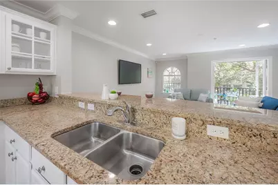 3308 Las Campos Place, Tampa, FL 33611 - Photo 11